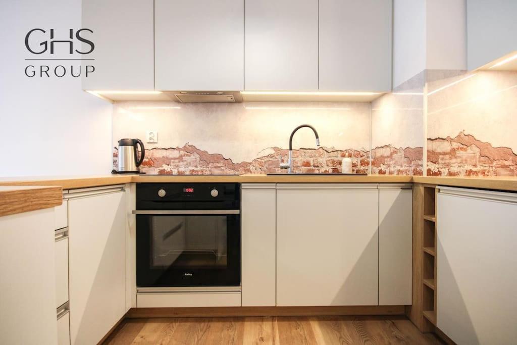 Apartament W Budynku Nad Wisla, Barska 69 คราคูฟ ภายนอก รูปภาพ